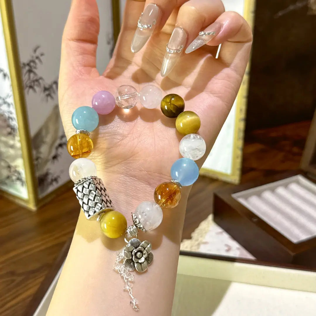 Handcrafted shopify--jewelry-material-1dyzjxql; citrine-crystal; tigers-eye; clear-quartz; kunzite; white-phantom-quartz; aquamarine Detail for Love - Astara