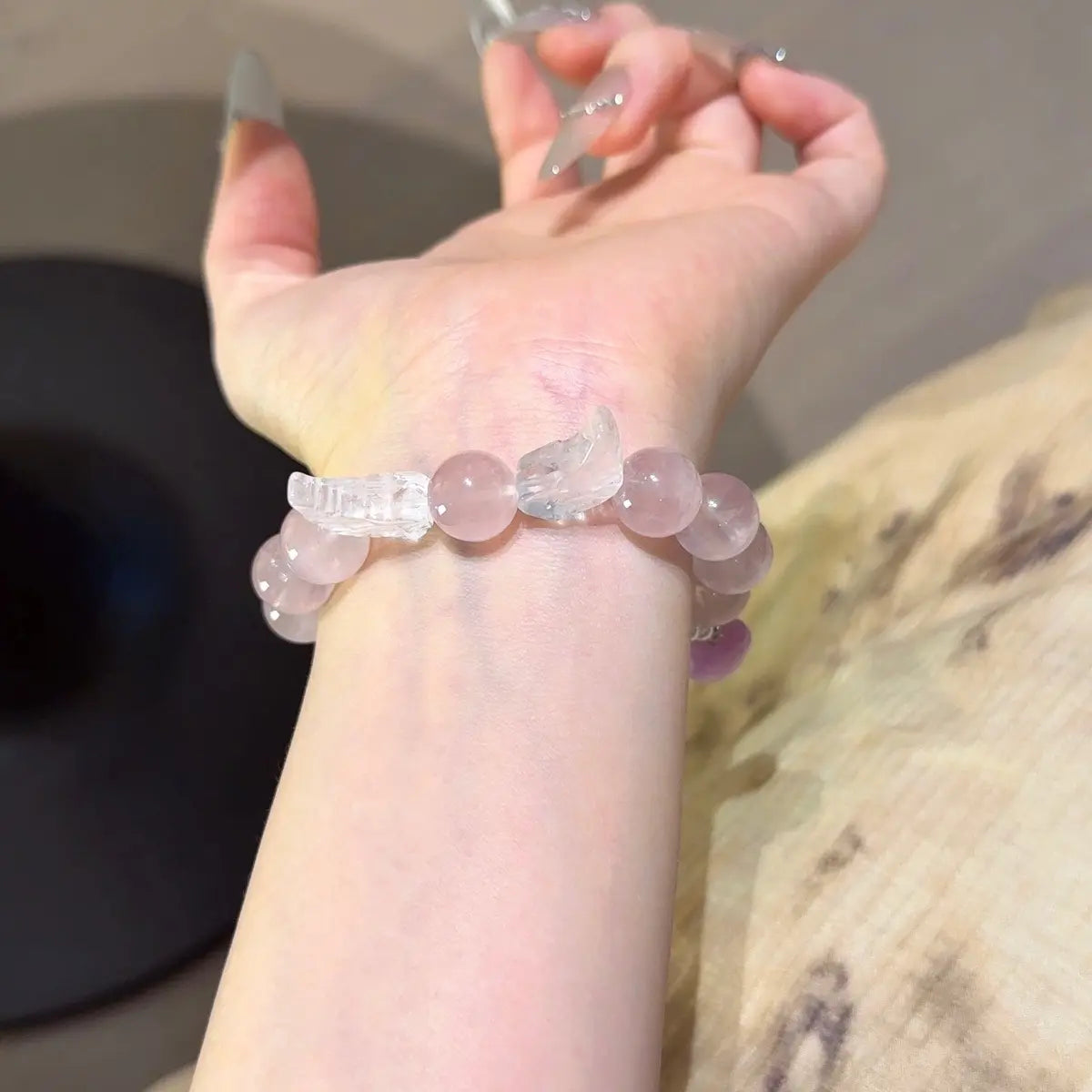 Handcrafted rose-quartz; clear-quartz Detail for Love - Astara
