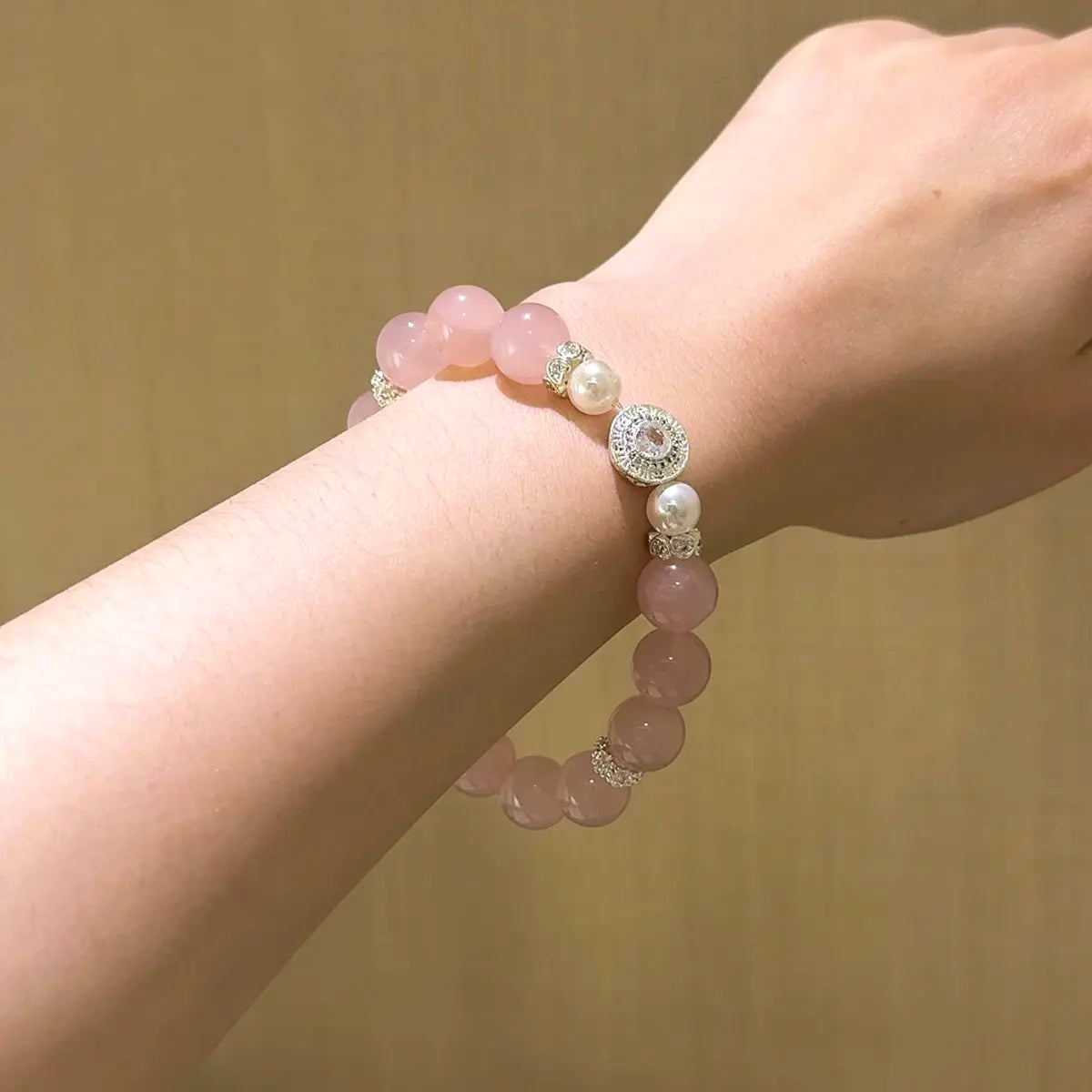 Handcrafted shopify--jewelry-material-1dyzjxql; shell-pearl; rose-quartz Detail for Love - Astara