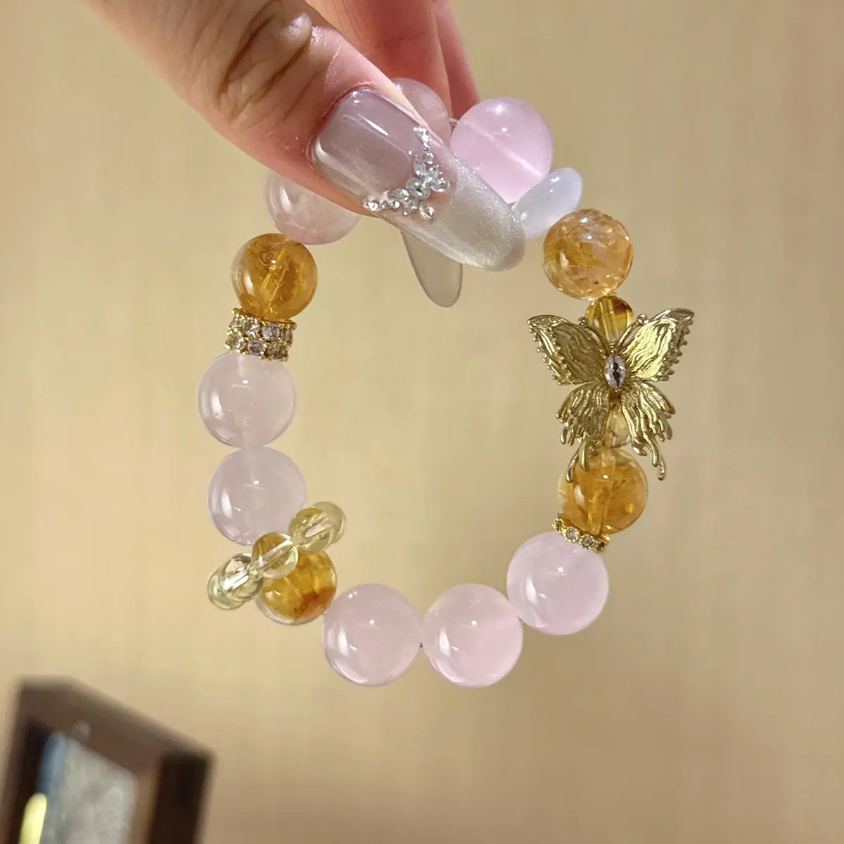 Handcrafted rose-quartz; citrine-crystal Detail for Love - Astara