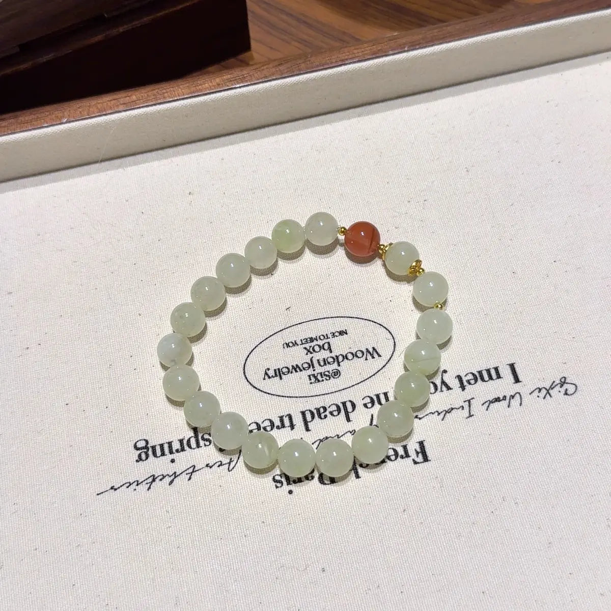 green garnet and nanhong agate bracelet for vitality confidence and career growth