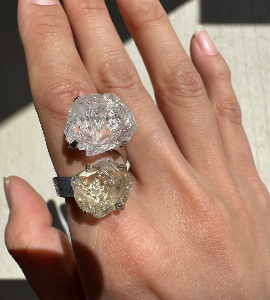 One-of-a-kind clear quartz and citrine ring combining clarity, abundance, and positive energy. Adjustable open ring with luminous natural crystal contrast.
